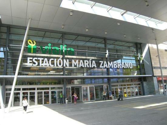 Infostays María Zambrano - Sea&Town Málaga Exterior foto